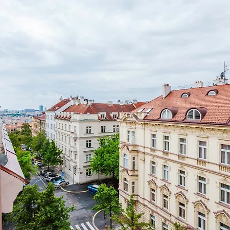 Апартаменты Blueground 2 Renovated Namesti Miru Prg-33